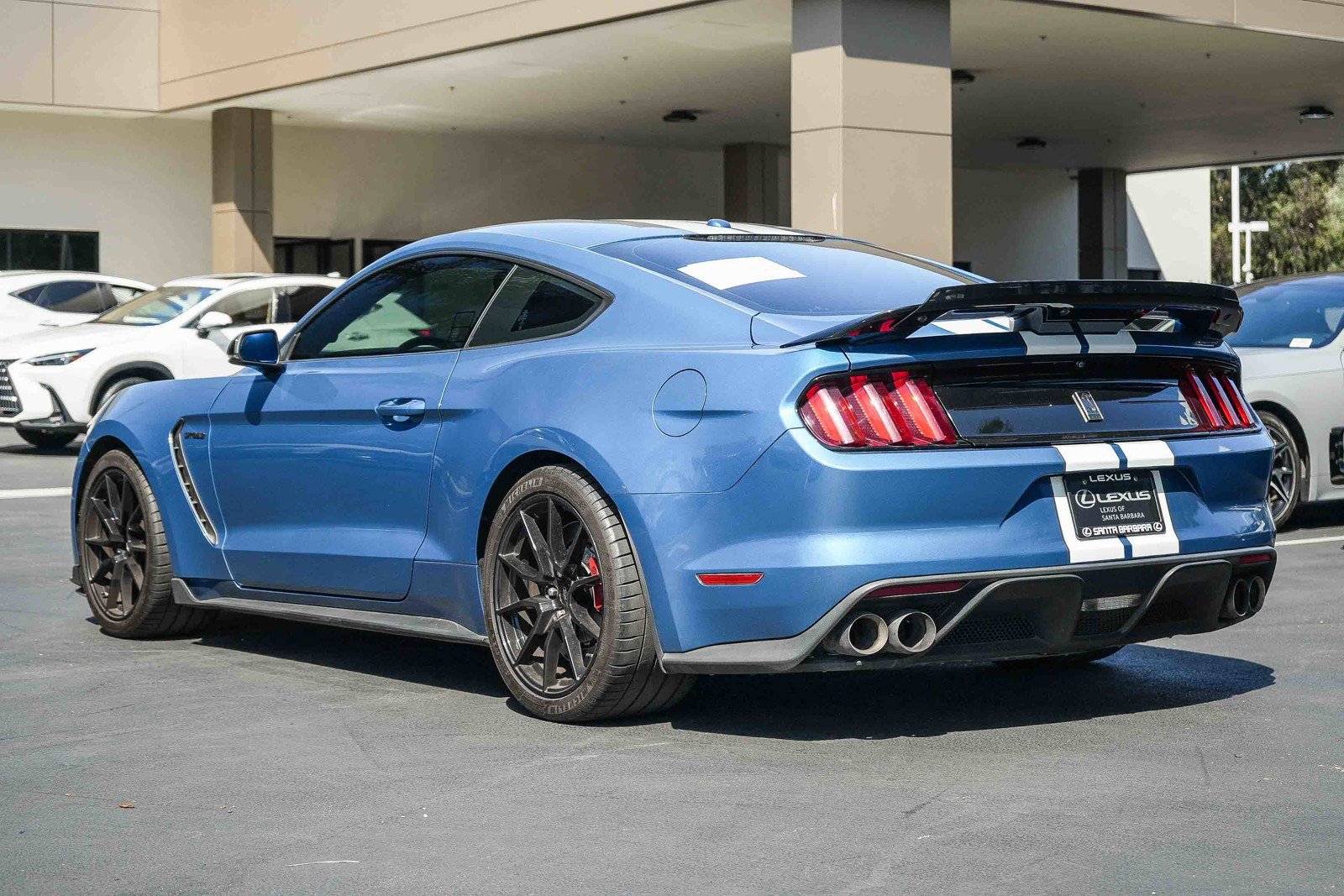 Used 2020 Ford Mustang Shelby GT350 image 4