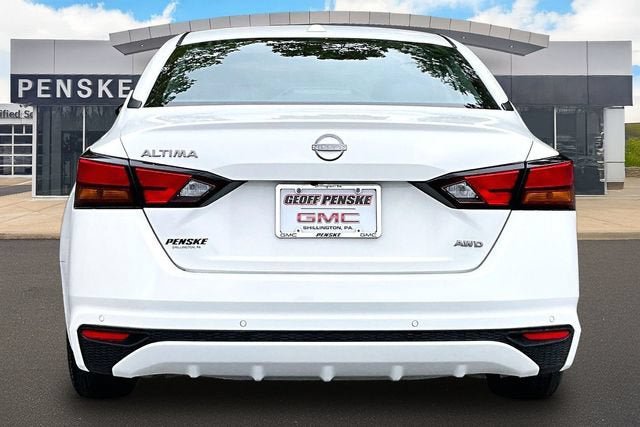 Used 2025 Nissan Altima 2.5 SV AWD/4WD image 4