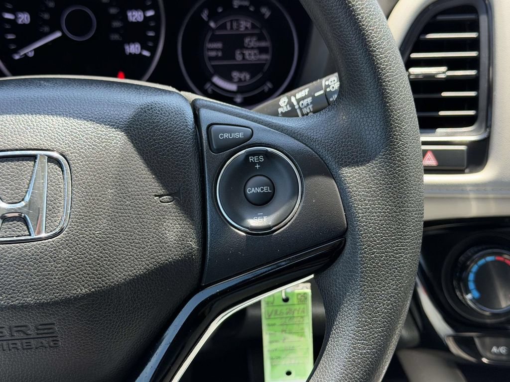 Used 2020 Honda HR-V LX image 9