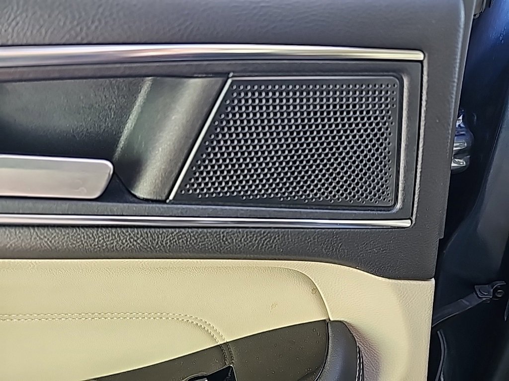 Used 2019 Ford Edge Titanium w/ Equipment Group 301A image 29