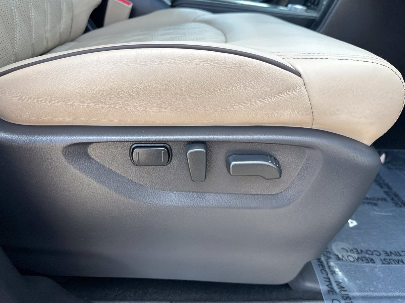 Used 2024 Nissan Armada Platinum w/ Cargo Package AWD/4WD image 44