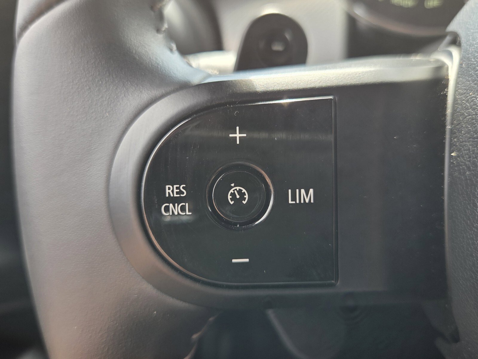 Used 2023 MINI Cooper S FWD image 28
