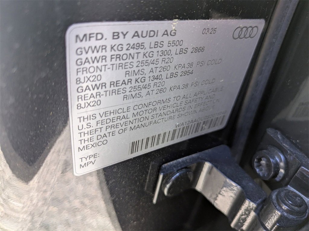 New 2025 Audi Q5 Premium Plus image 39