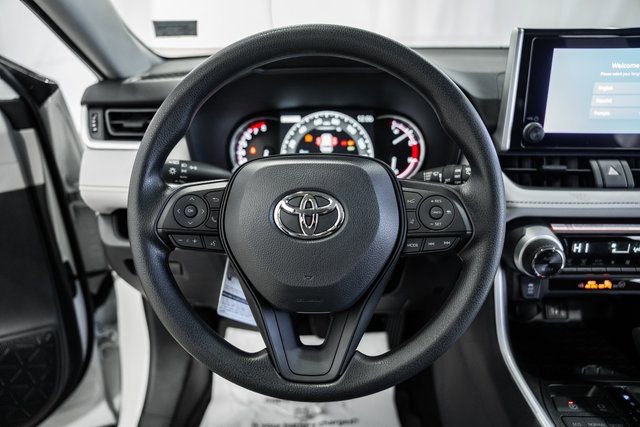 New 2025 Toyota RAV4 XLE image 29