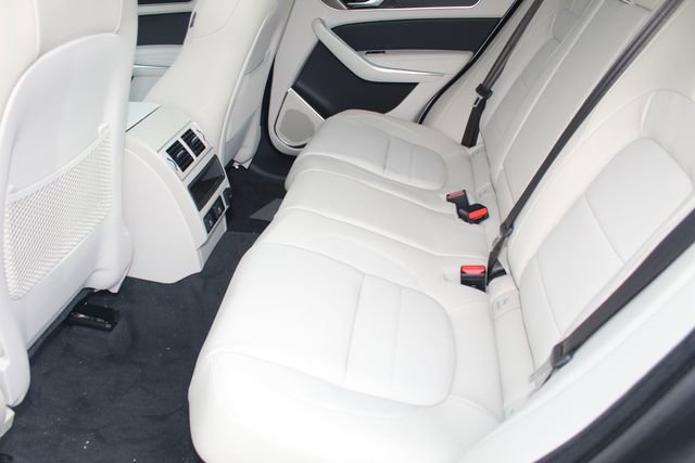 New 2026 Jaguar F-PACE R-Dynamic S image 5