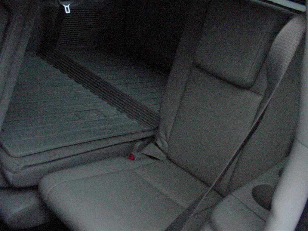 Used 2019 Toyota Highlander XLE image 32