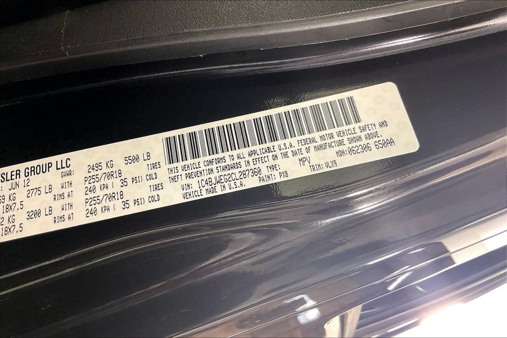 Used 2012 Jeep Wrangler Unlimited Sahara AWD/4WD image 16