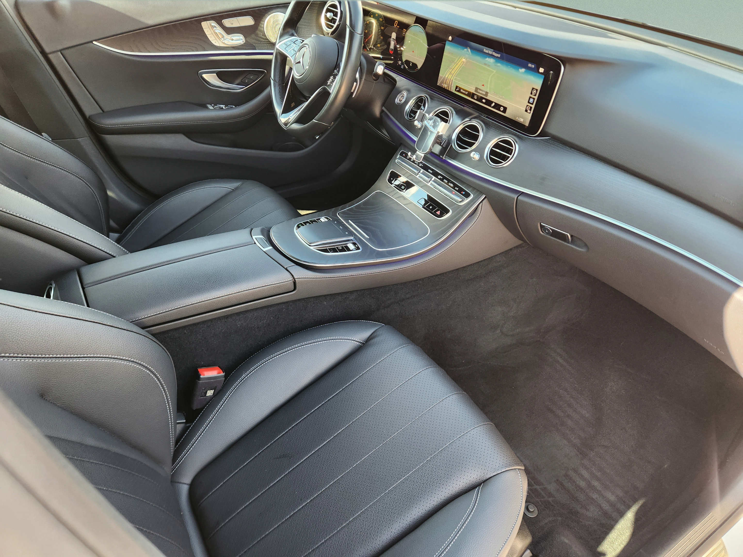 Used 2023 Mercedes-Benz E 350 Sedan image 28