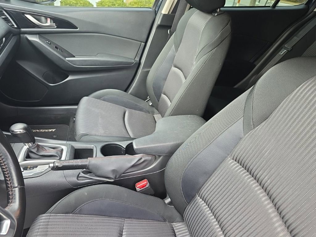 Used 2014 MAZDA MAZDA3 i Touring image 18