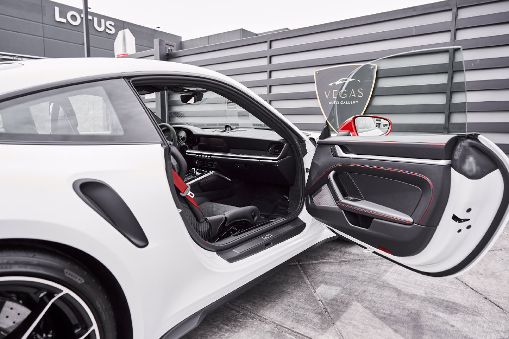 Used 2024 Porsche 911 Turbo S AWD/4WD image 32