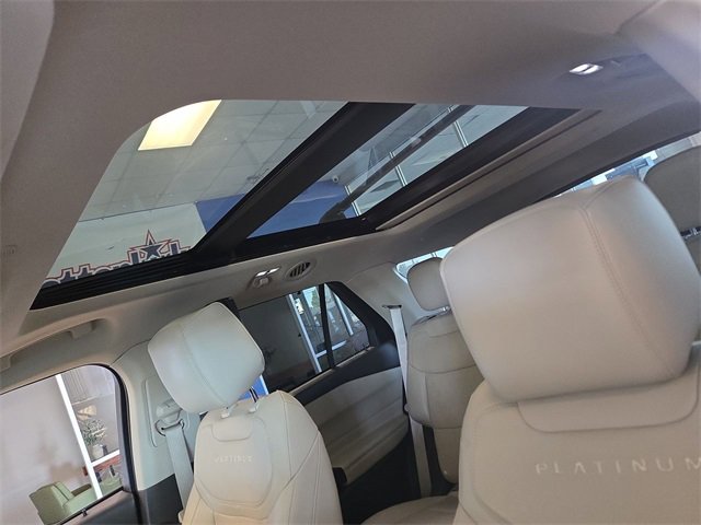 Used 2022 Ford Explorer Platinum w/ Equipment Group 601A image 22