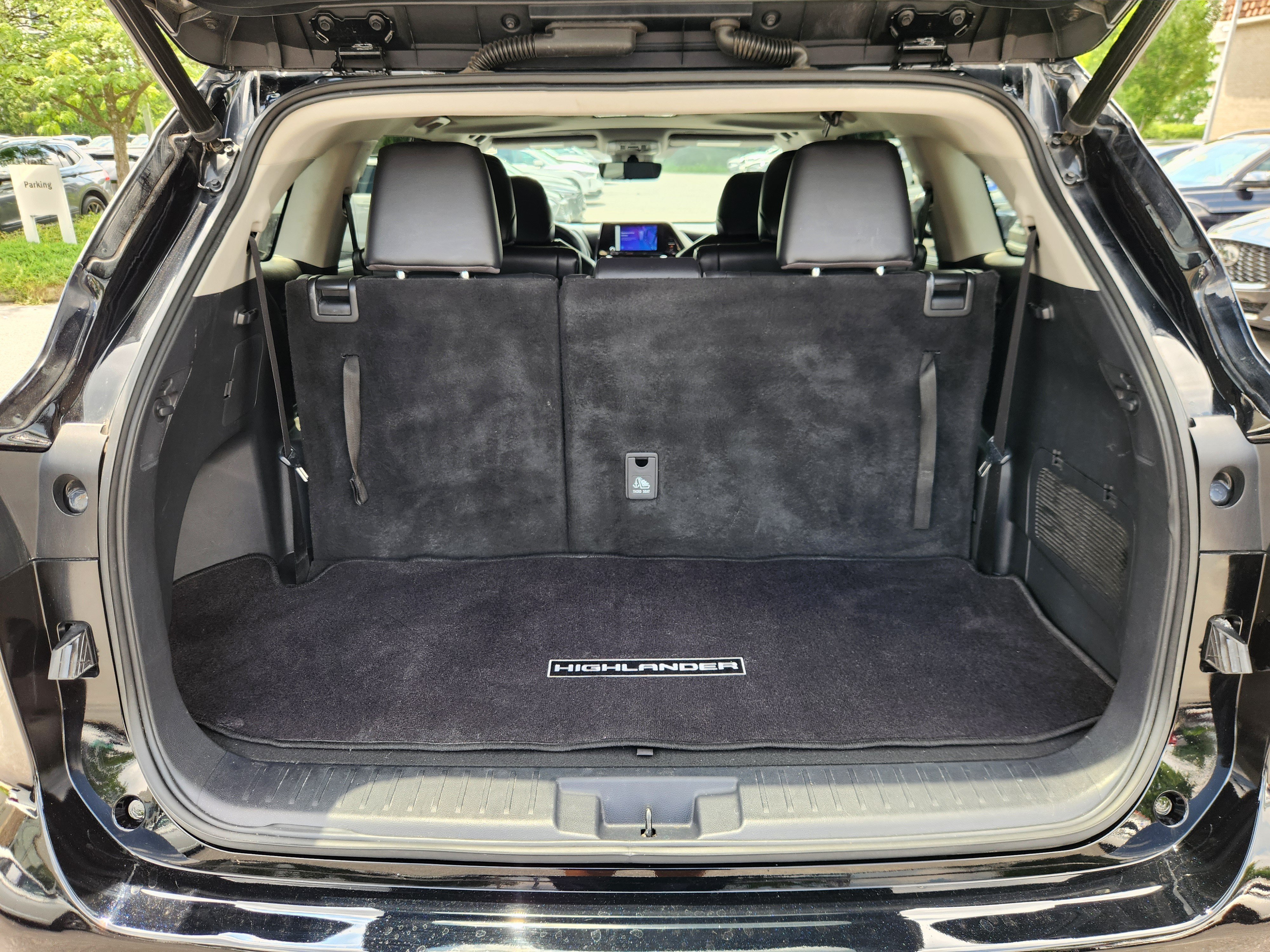 Used 2023 Toyota Highlander XLE AWD/4WD image 20