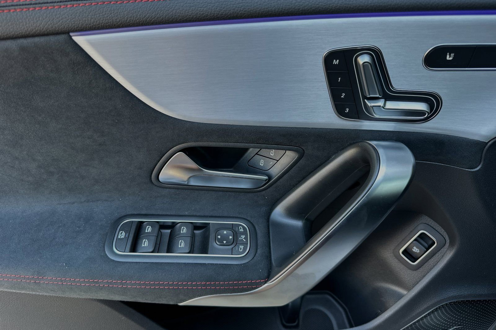 New 2025 Mercedes-Benz CLA 35 AMG 4MATIC image 12