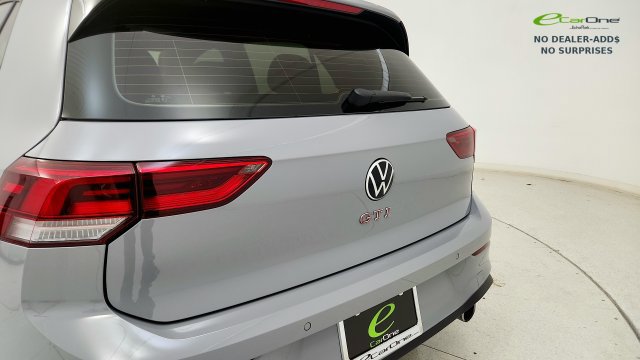 Used 2025 Volkswagen GTI SE FWD image 26