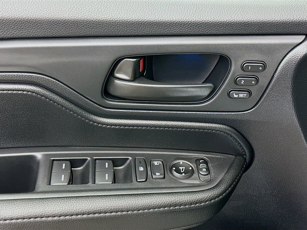 New 2026 Honda Odyssey EX-L image 17