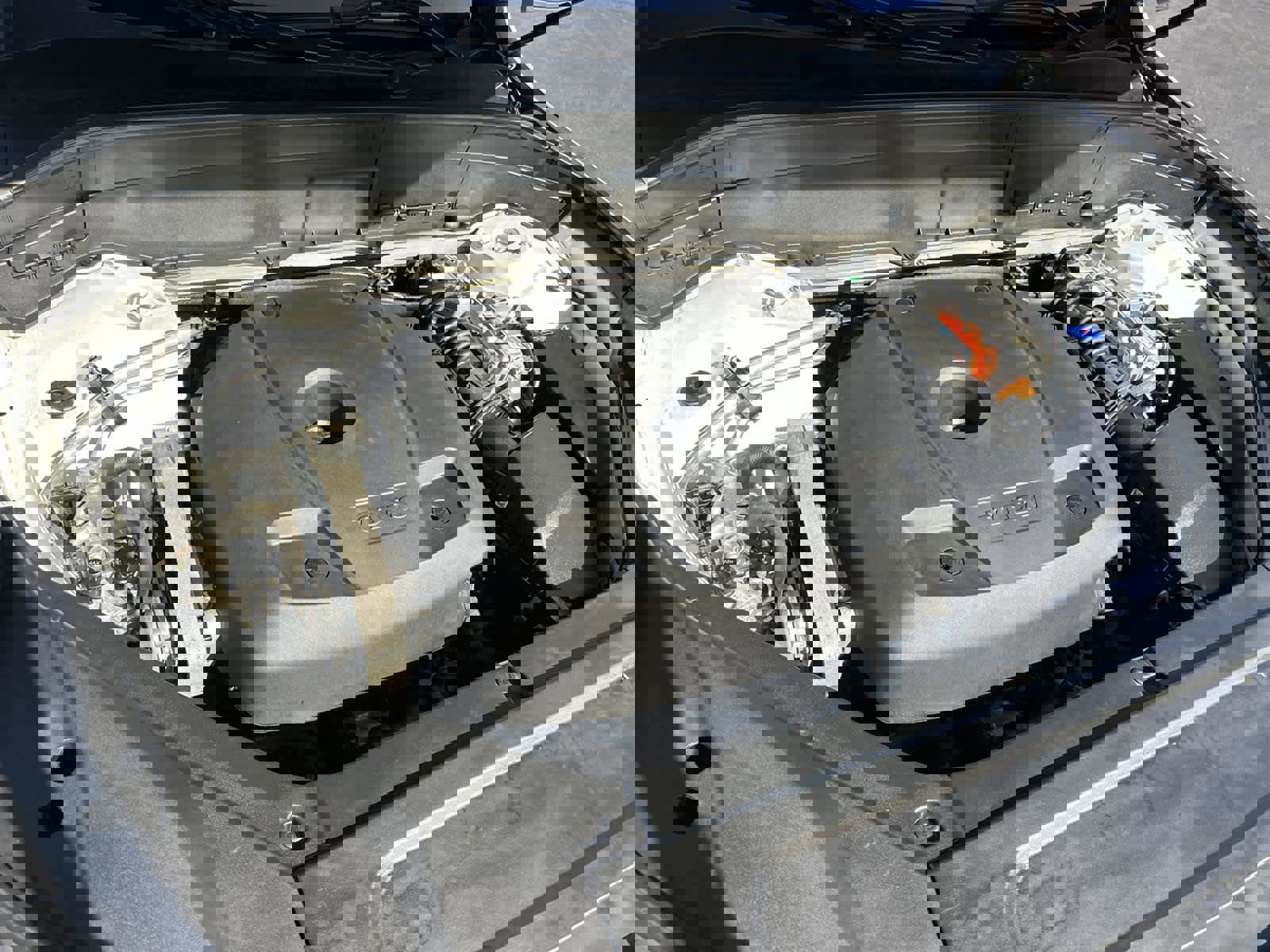 Used 2020 Volvo XC90 T8 Inscription image 9