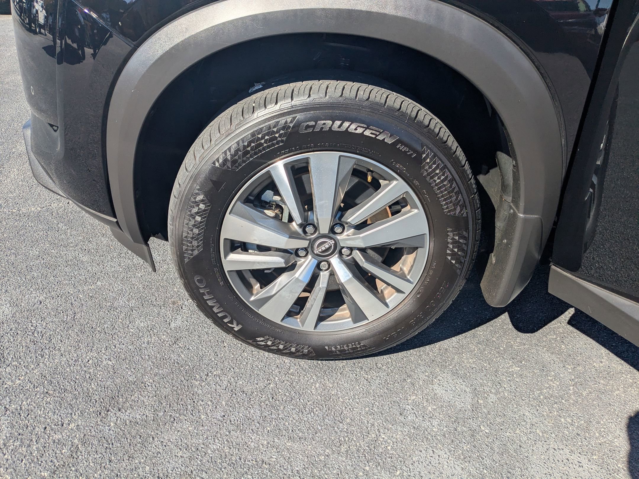 Used 2025 Nissan Pathfinder SL image 10