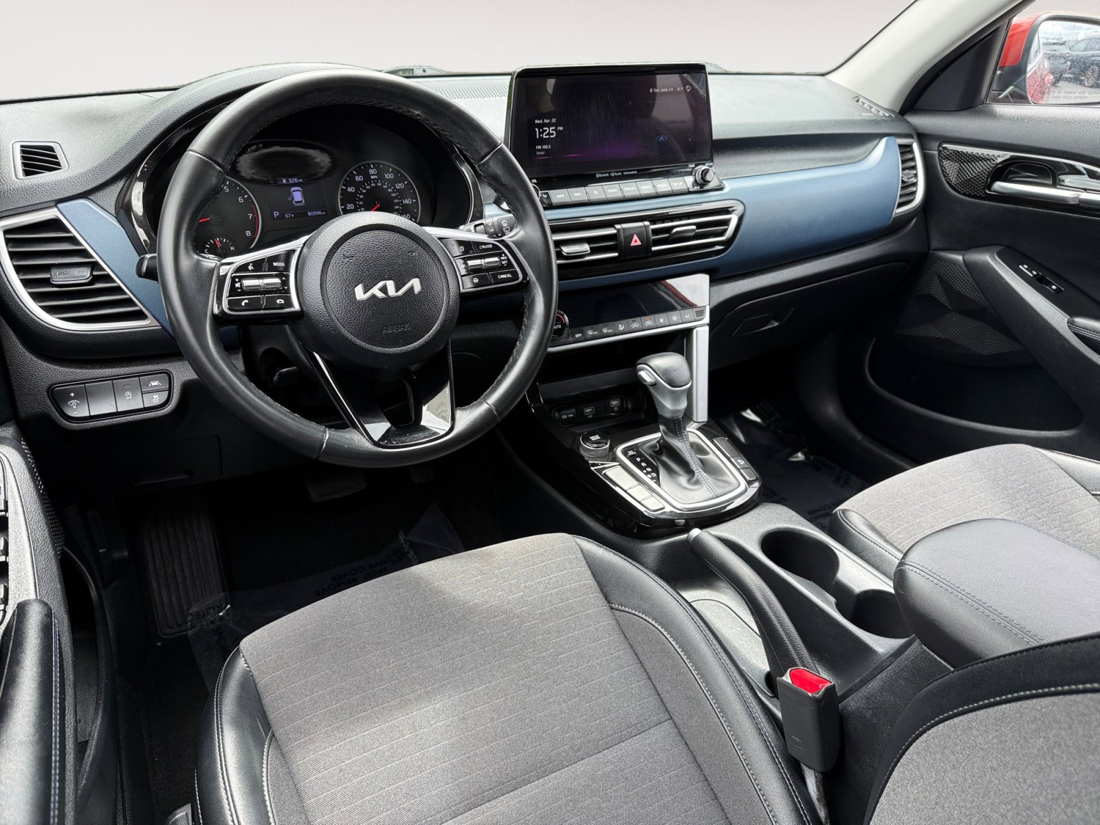 Used 2023 Kia Seltos S w/ Navigation Package FWD image 15