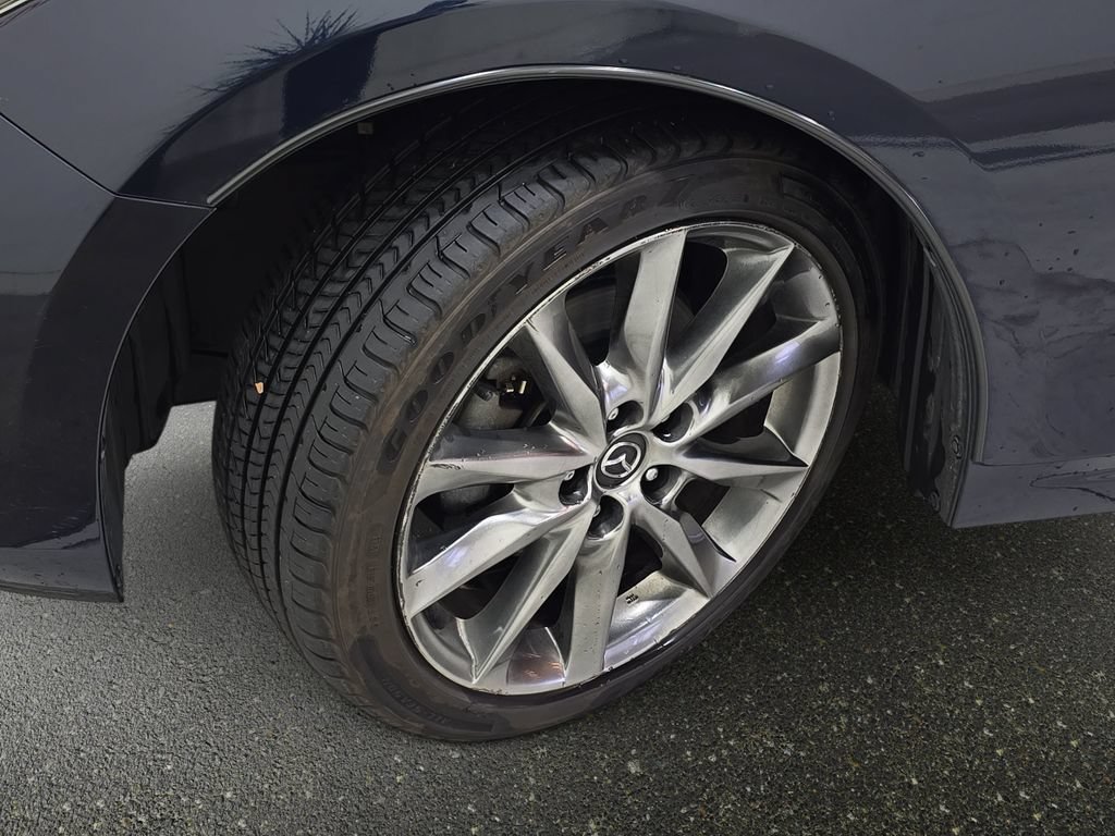 Used 2018 MAZDA MAZDA3 Touring FWD image 31