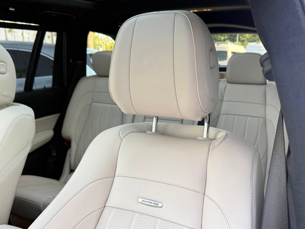 New 2026 Mercedes-Benz GLS 63 AMG 4MATIC image 3