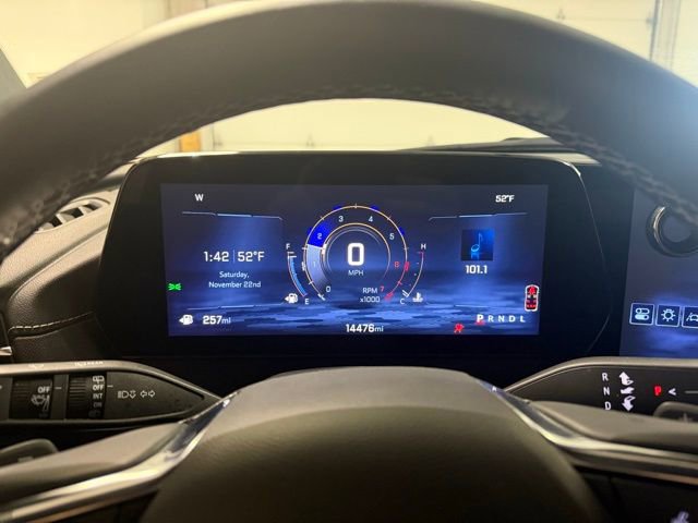 Certified 2025 Chevrolet Traverse LT image 14