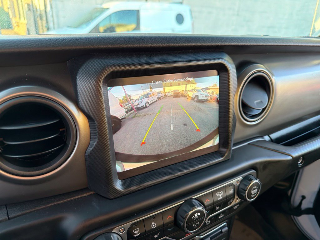 Used 2023 Jeep Wrangler Unlimited Sport w/ Sun And Sound Package AWD/4WD image 36
