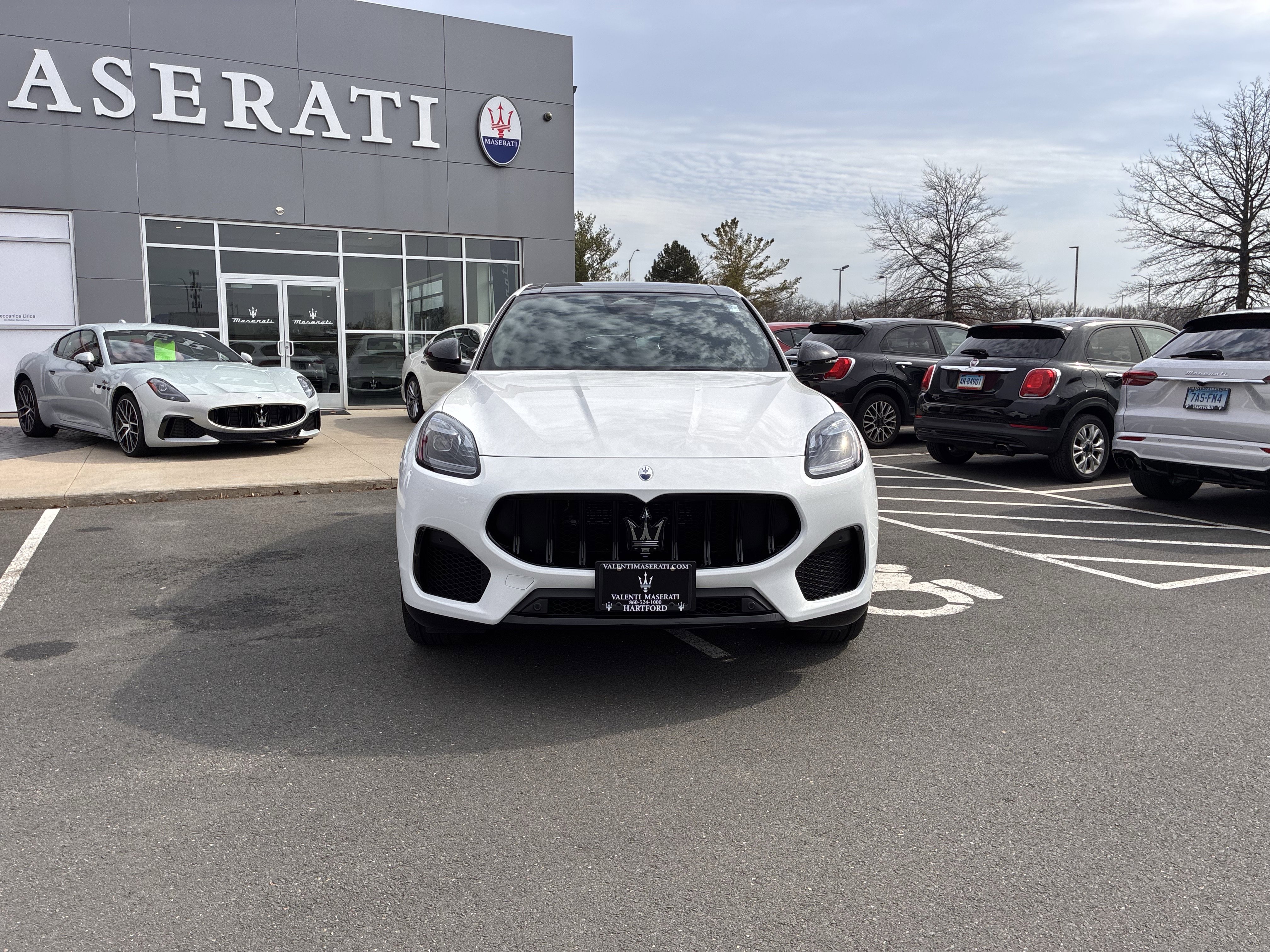 Used 2025 Maserati Grecale Modena AWD/4WD image 3