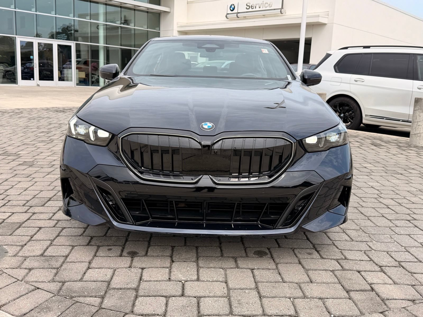 Used 2024 BMW 530i w/ M Sport Package RWD image 6