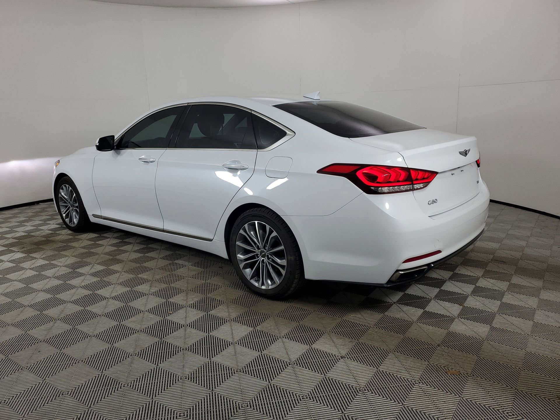 Used 2017 Genesis G80 3.8 image 7
