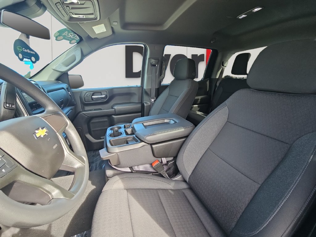 Used 2024 Chevrolet Silverado 1500 Custom w/ Turbomax Blackout Package RWD image 10