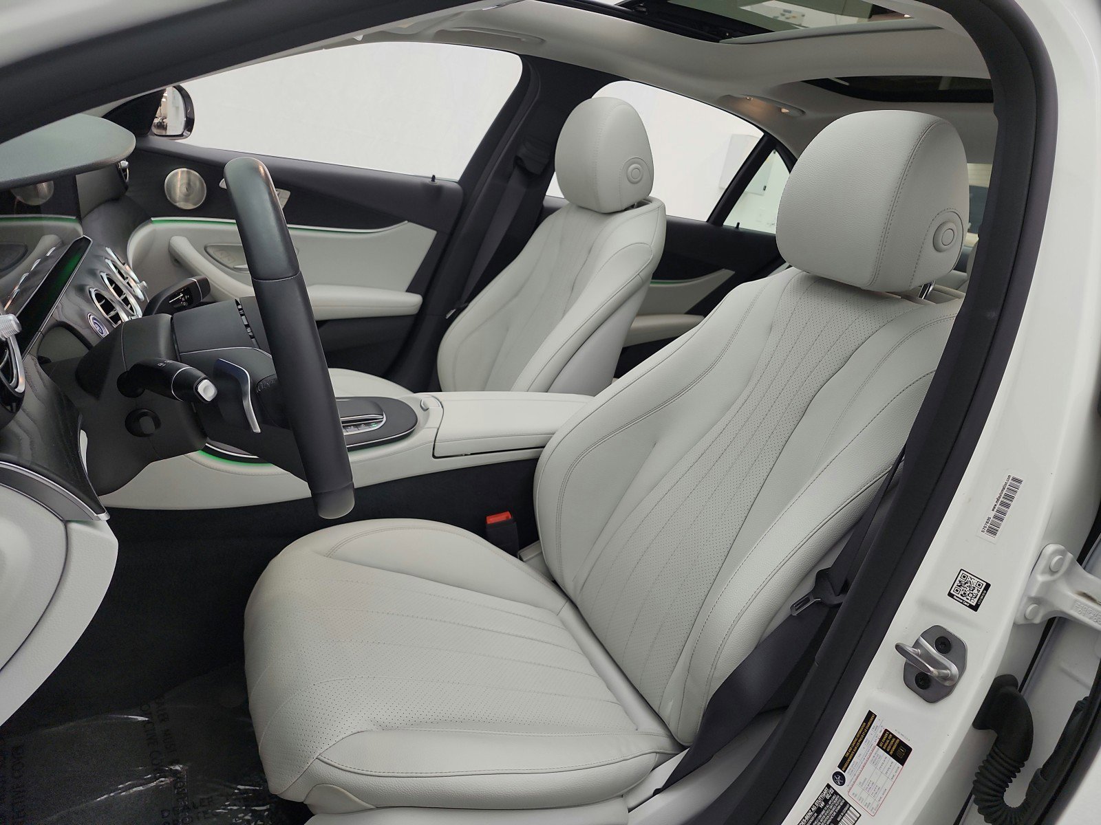 Certified 2022 Mercedes-Benz E 350 Sedan image 24