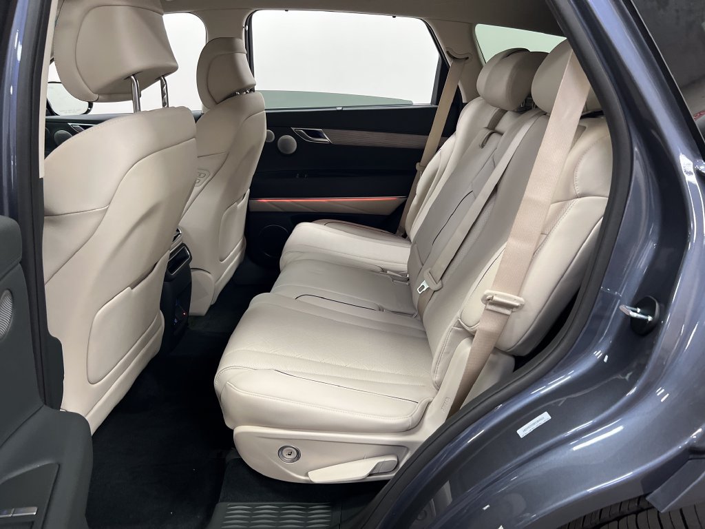 New 2027 Genesis GV80 2.5T Advanced AWD/4WD image 25