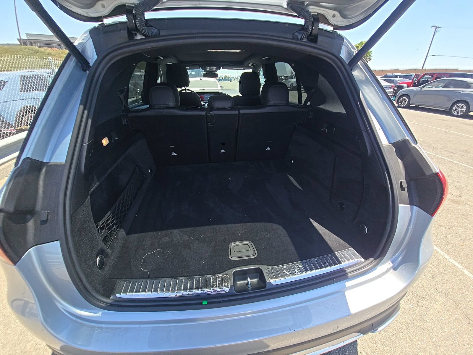 Used 2023 Mercedes-Benz GLE 350 w/ Premium Package image 15