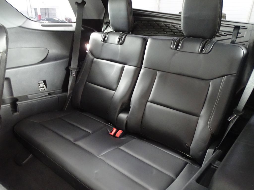 Used 2021 Ford Explorer XLT w/ Equipment Group 202A image 16