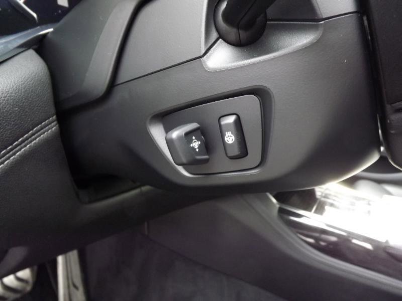 Used 2018 BMW 750i xDrive AWD/4WD image 16