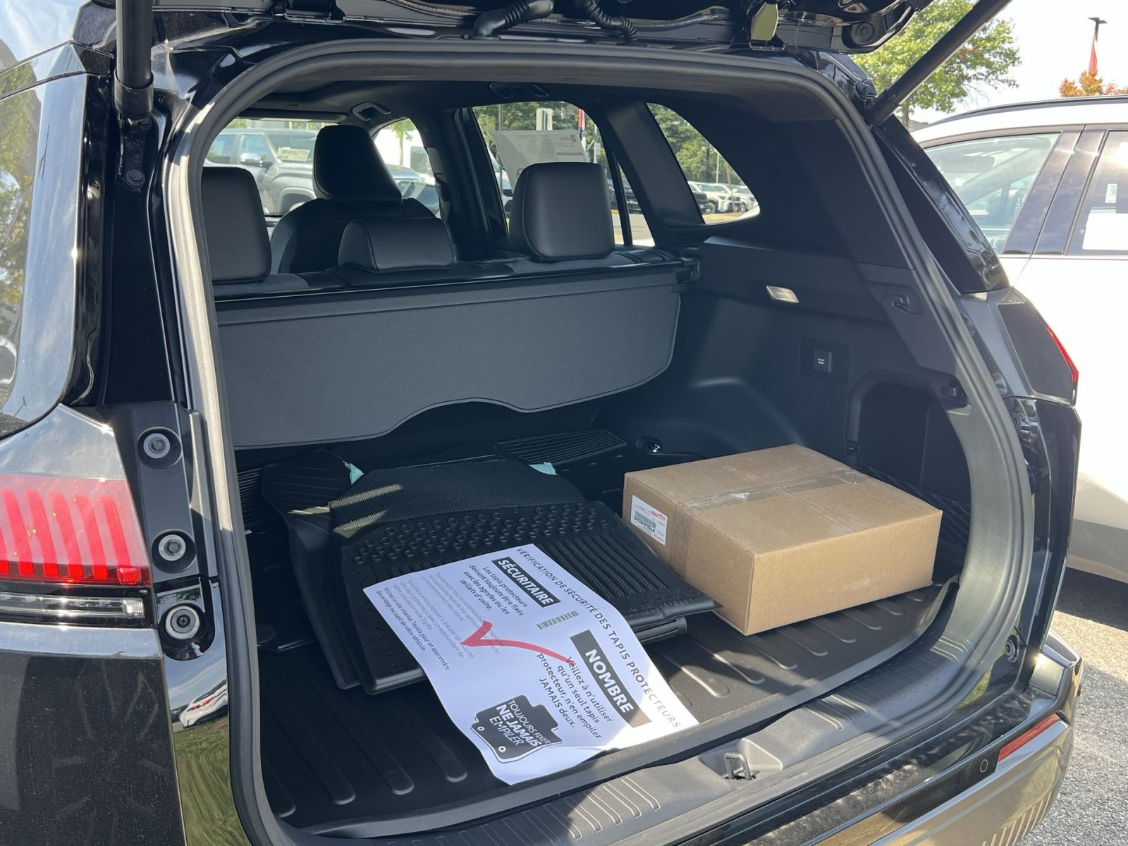 New 2026 Toyota RAV4 XSE AWD/4WD image 20