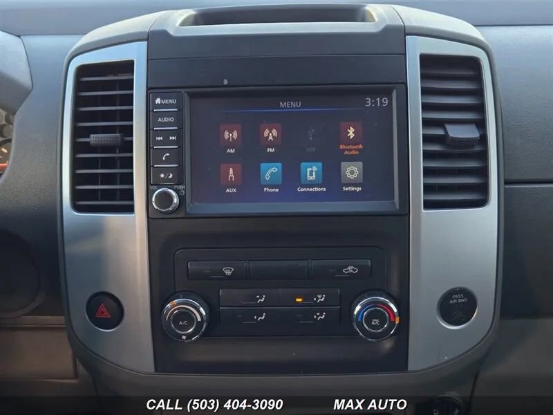 Used 2020 Nissan Frontier SV image 24