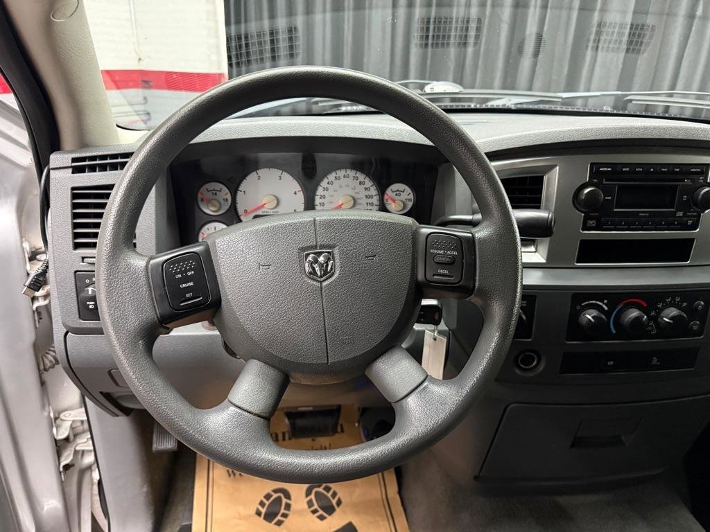 Used 2009 Dodge Ram 2500 Truck SLT w/ Trailer Tow Group AWD/4WD image 16