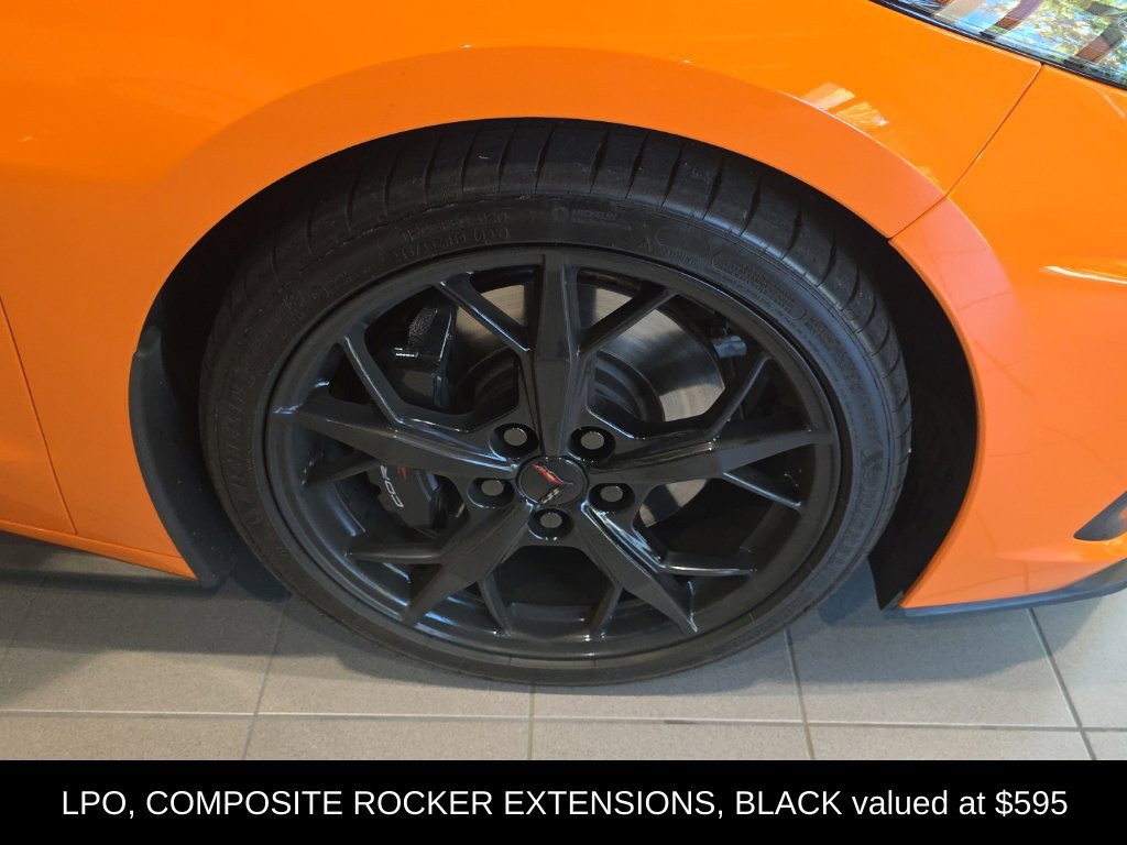 Used 2022 Chevrolet Corvette Stingray Preferred Cpe w/ Z51 Performance Package RWD image 10