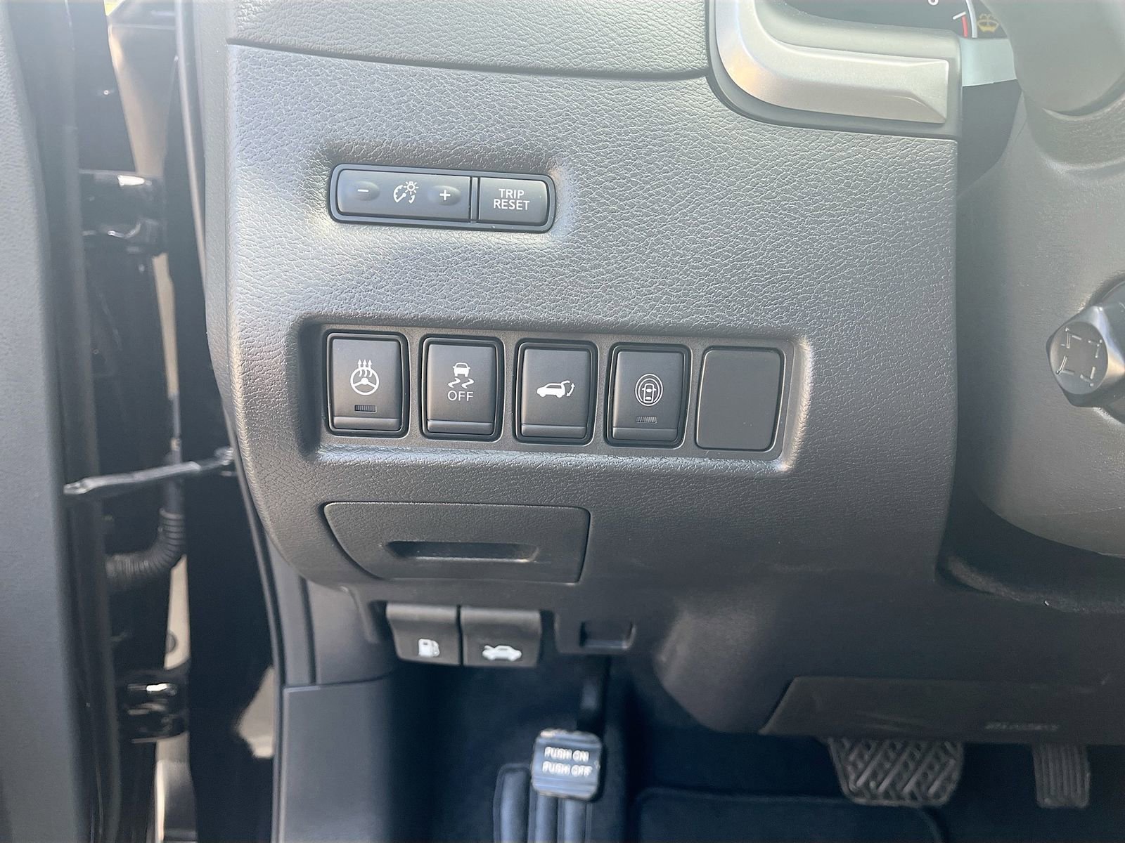 Used 2023 Nissan Murano Platinum w/ Cargo Package image 10