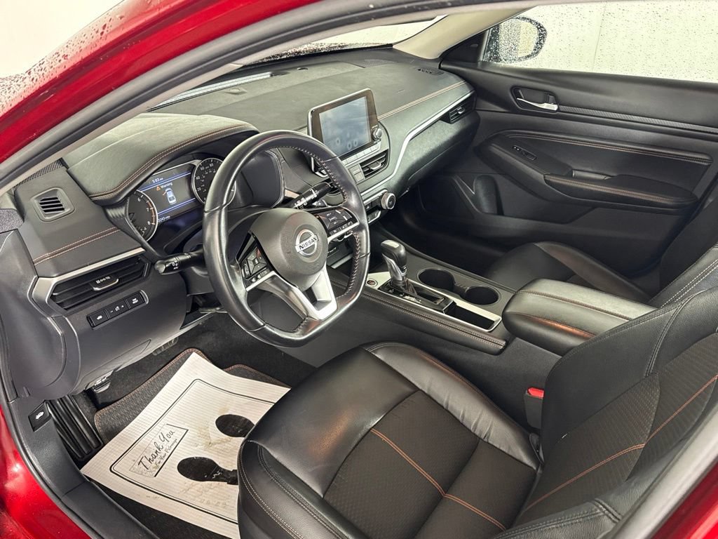 Used 2020 Nissan Altima 2.5 SR FWD image 15