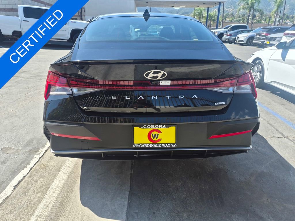 Used 2025 Hyundai Elantra SEL image 6