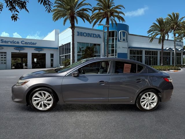Used 2017 Acura ILX FWD image 5