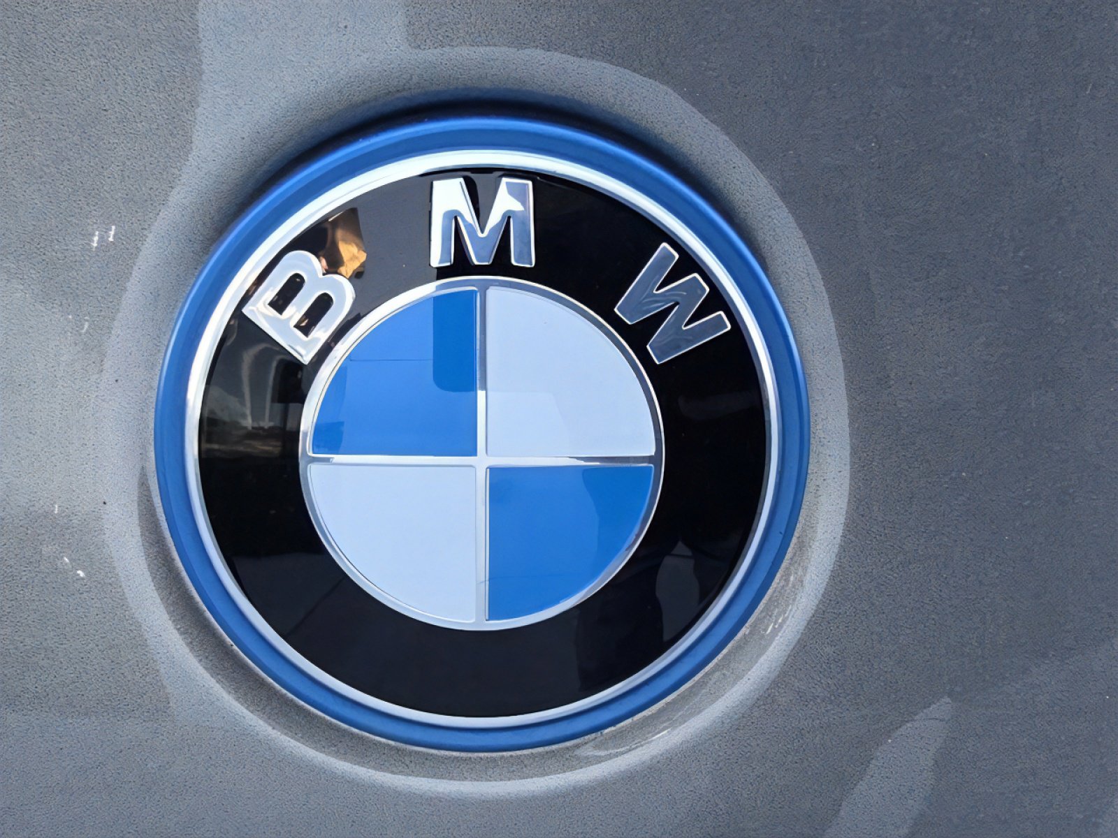 Used 2025 BMW i5 eDrive40i w/ M Sport Package image 25