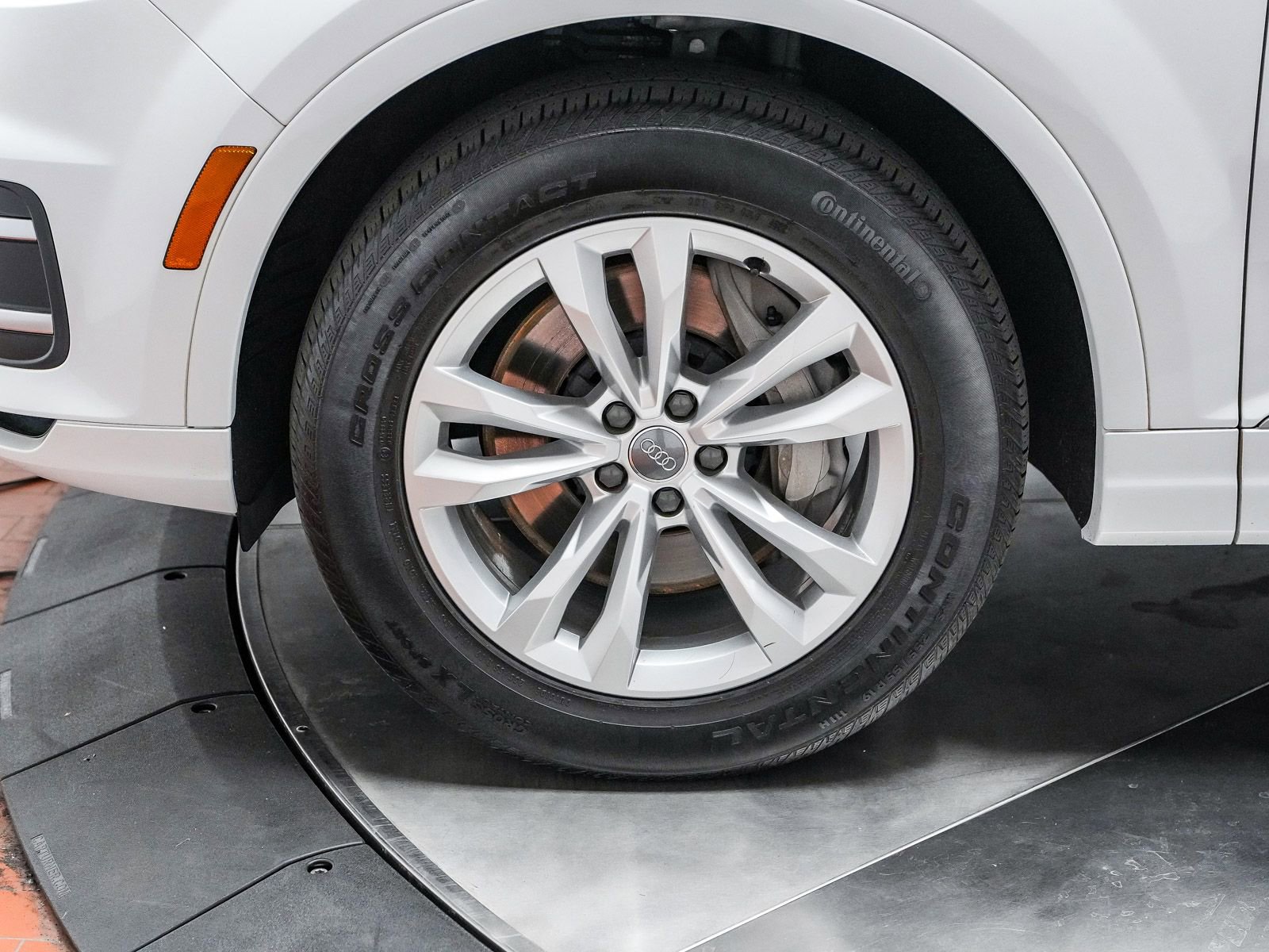 Used 2019 Audi Q7 3.0T Premium image 12