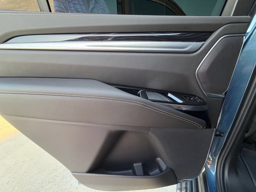 New 2026 Cadillac Escalade Sport w/ Touring Package AWD/4WD image 22