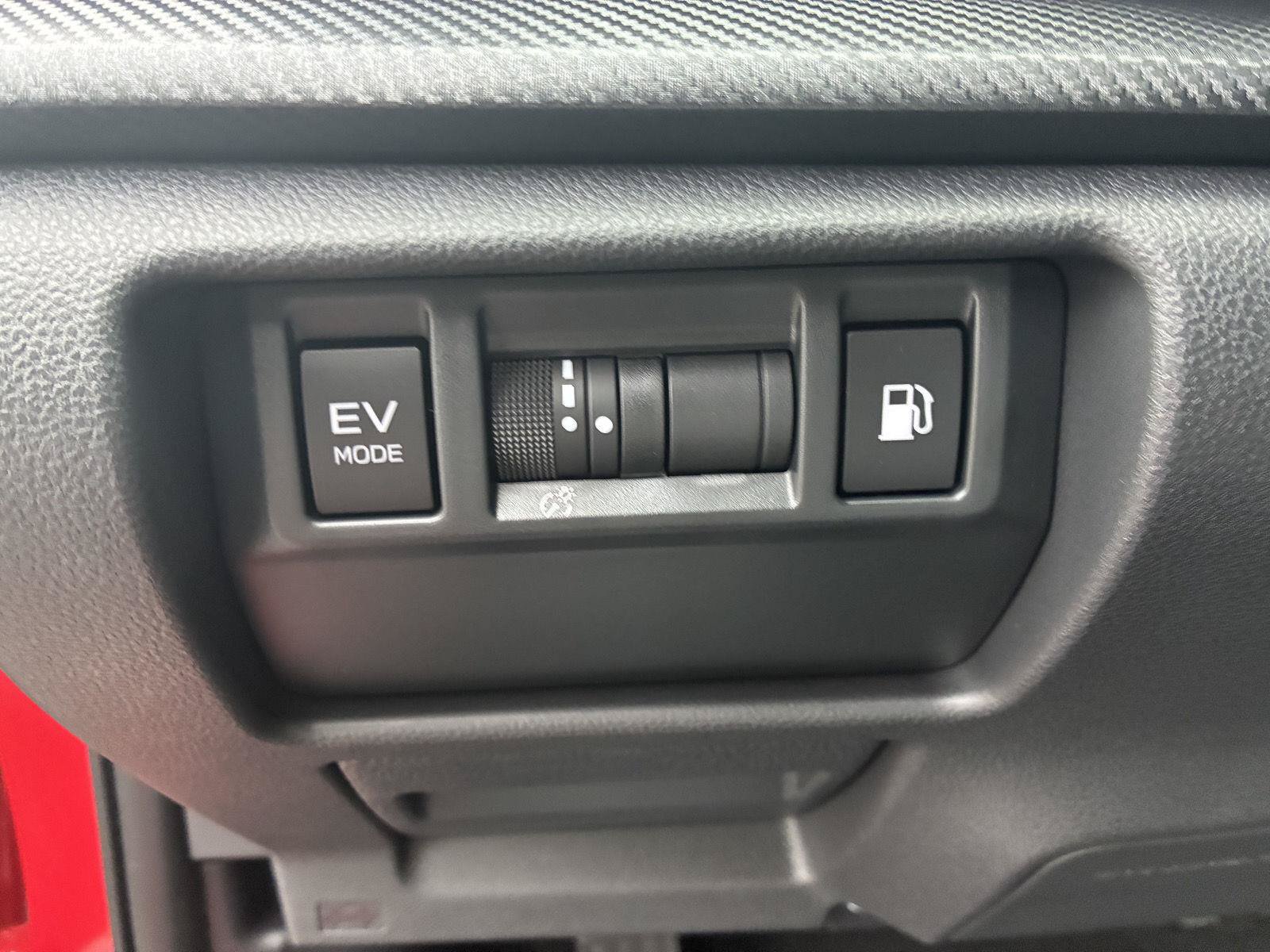 New 2026 Subaru Crosstrek 2.5i Limited w/ Crosstrek Mirror Package AWD/4WD image 19
