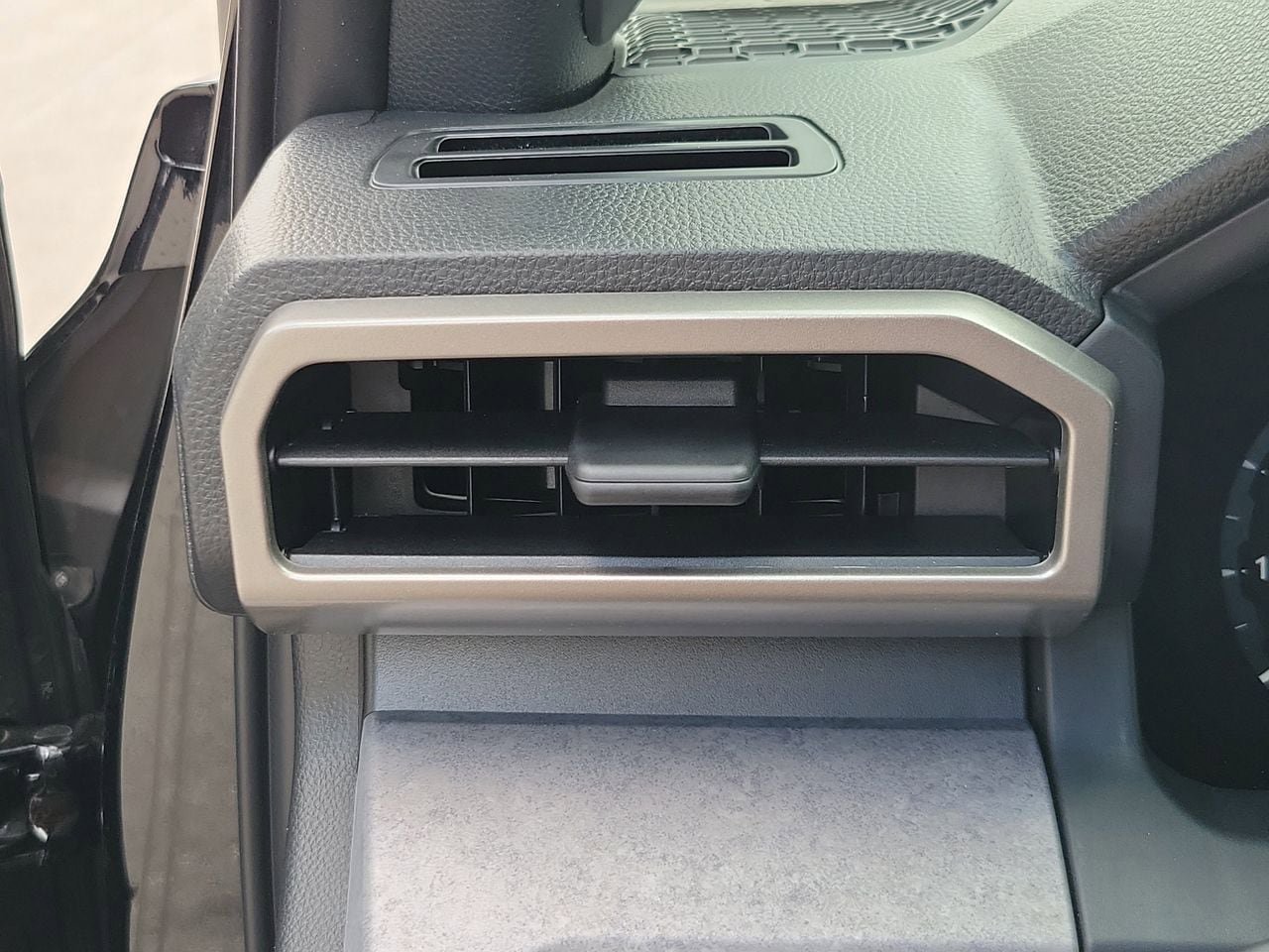New 2026 Toyota Tacoma 4x4 Double Cab Hybrid image 31