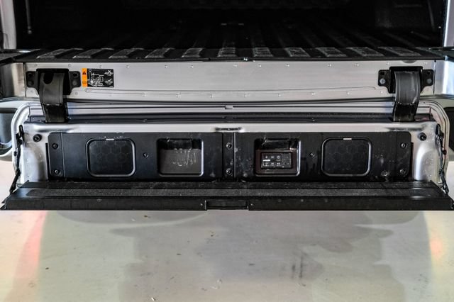 Used 2025 GMC Sierra 2500 Denali Ultimate w/ Max Trailering Package AWD/4WD image 47