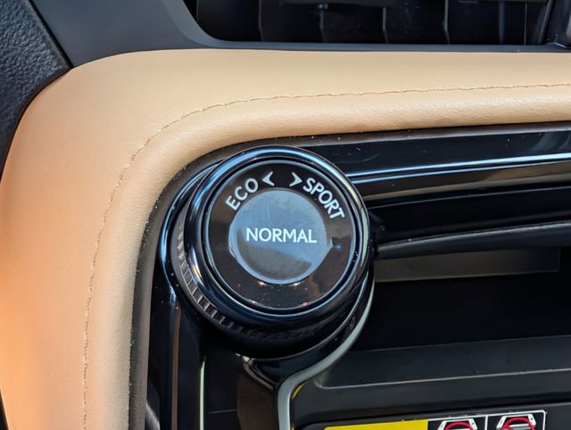 Used 2024 Lexus NX 350 AWD image 18